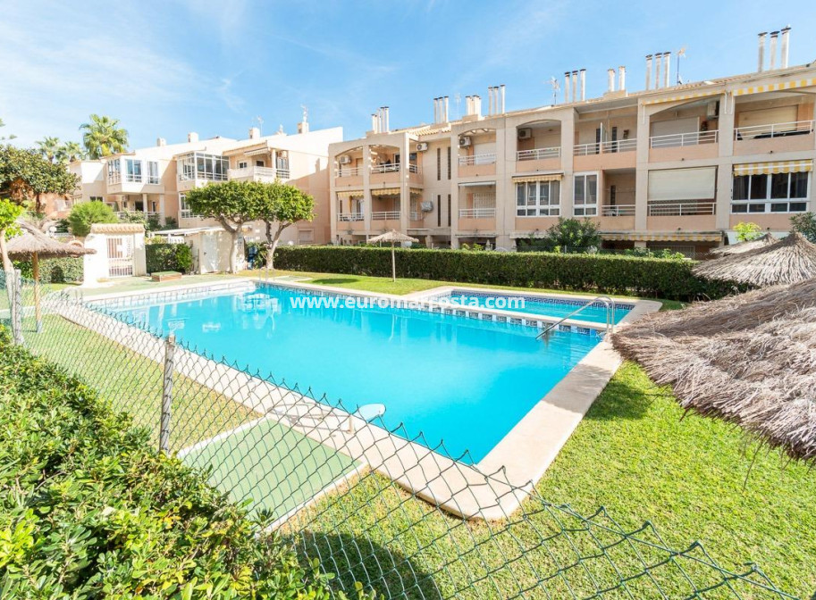 Objekte zum Wiederverkauf - Wohnung - Torrevieja - TORREVIEJA