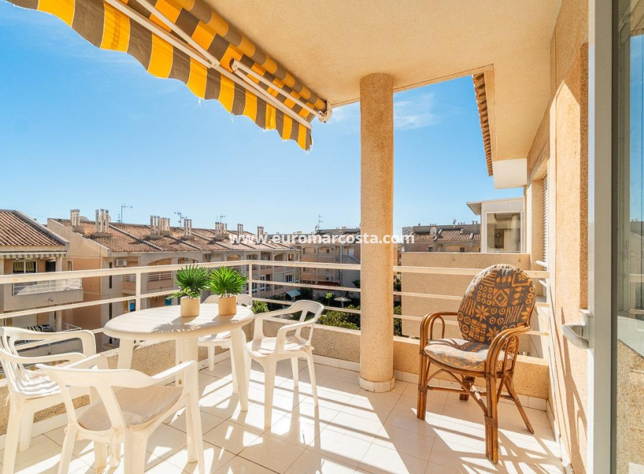 Objekte zum Wiederverkauf - Wohnung - Torrevieja - TORREVIEJA