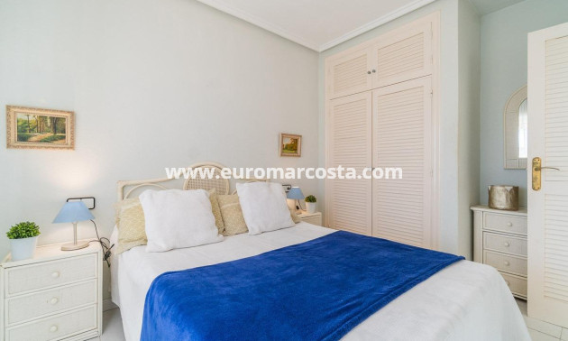 Objekte zum Wiederverkauf - Wohnung - Torrevieja - TORREVIEJA