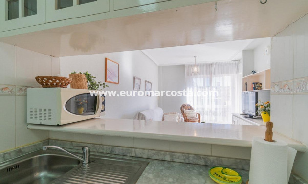 Objekte zum Wiederverkauf - Wohnung - Torrevieja - TORREVIEJA