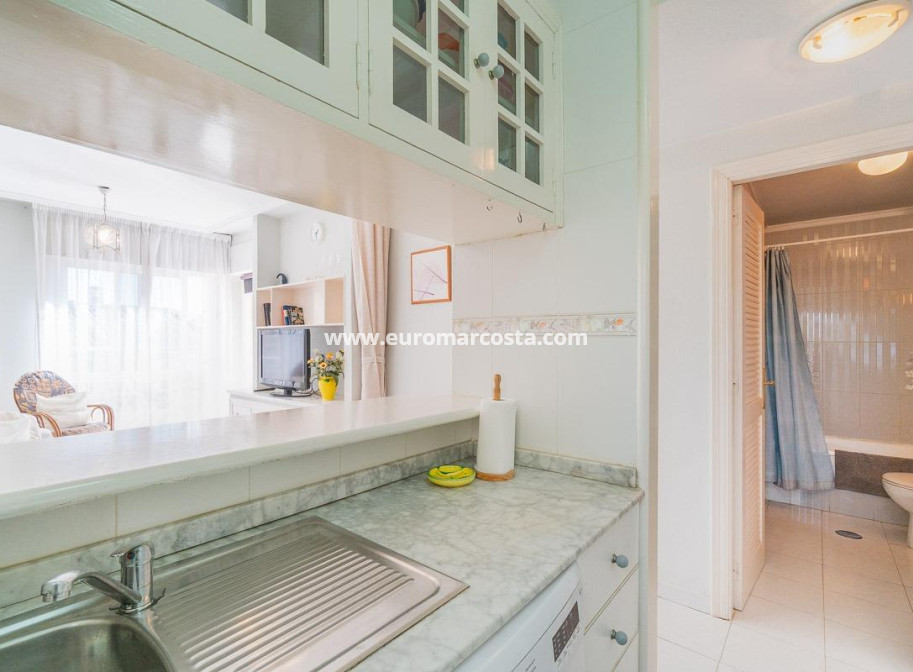 Objekte zum Wiederverkauf - Wohnung - Torrevieja - TORREVIEJA