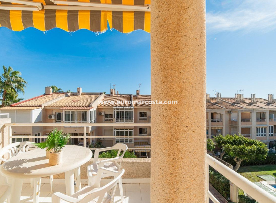 Objekte zum Wiederverkauf - Wohnung - Torrevieja - TORREVIEJA