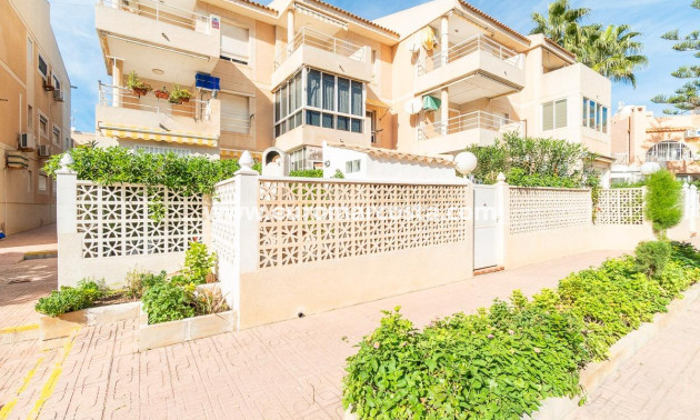 Objekte zum Wiederverkauf - Wohnung - Torrevieja - TORREVIEJA