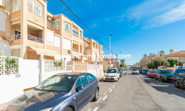 Objekte zum Wiederverkauf - Wohnung - Torrevieja - TORREVIEJA