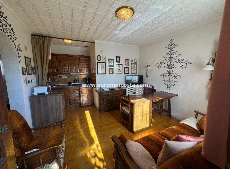 Objekte zum Wiederverkauf - Bungalow - Torrevieja - TORREVIEJA