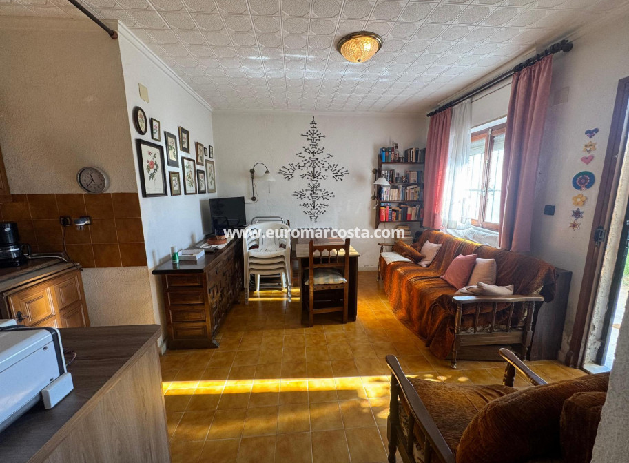 Objekte zum Wiederverkauf - Bungalow - Torrevieja - TORREVIEJA