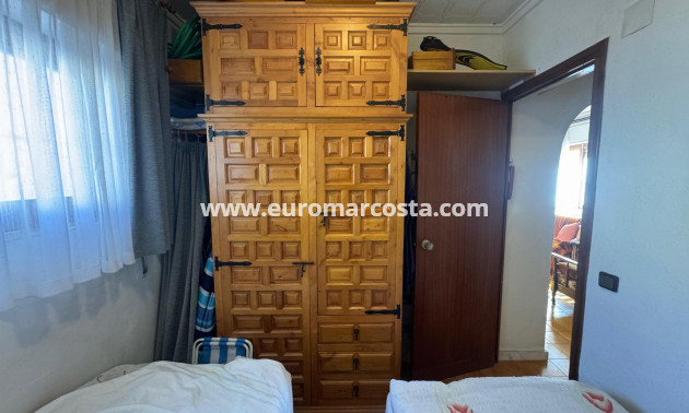 Objekte zum Wiederverkauf - Bungalow - Torrevieja - TORREVIEJA