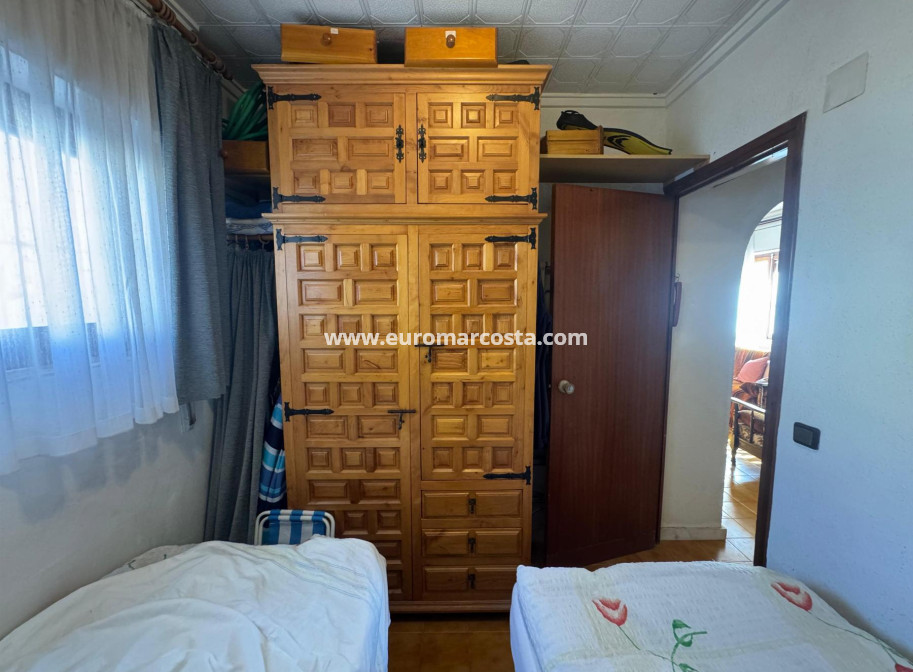 Objekte zum Wiederverkauf - Bungalow - Torrevieja - TORREVIEJA