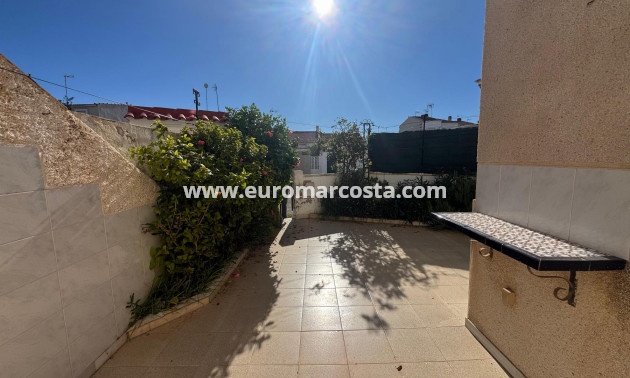 Objekte zum Wiederverkauf - Bungalow - Torrevieja - TORREVIEJA