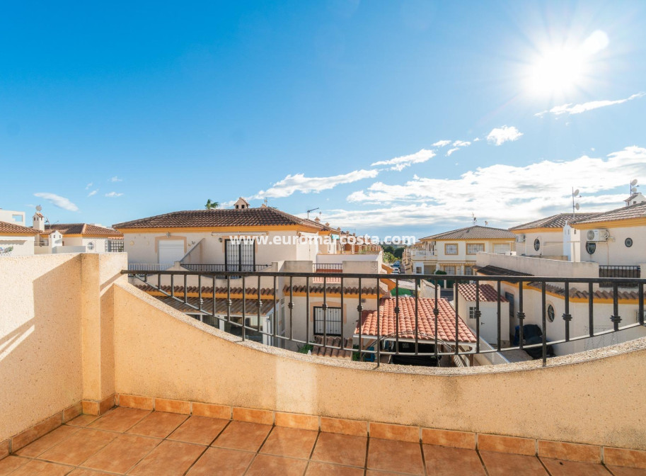 Objekte zum Wiederverkauf - Haus - Orihuela Costa