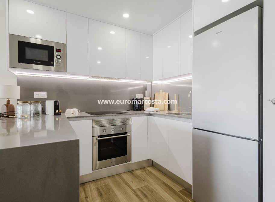 Objekte zum Wiederverkauf - Wohnung - Orihuela Costa - valentino golf III