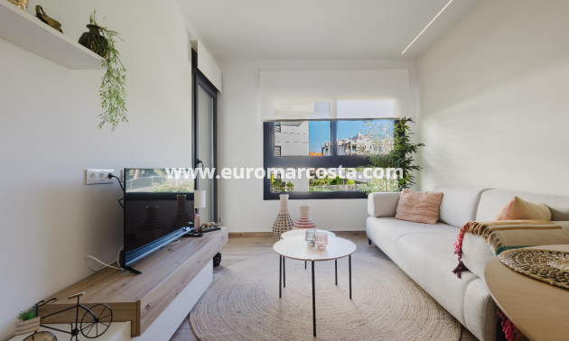 Objekte zum Wiederverkauf - Wohnung - Orihuela Costa - valentino golf III