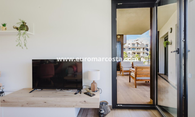 Objekte zum Wiederverkauf - Wohnung - Orihuela Costa - valentino golf III