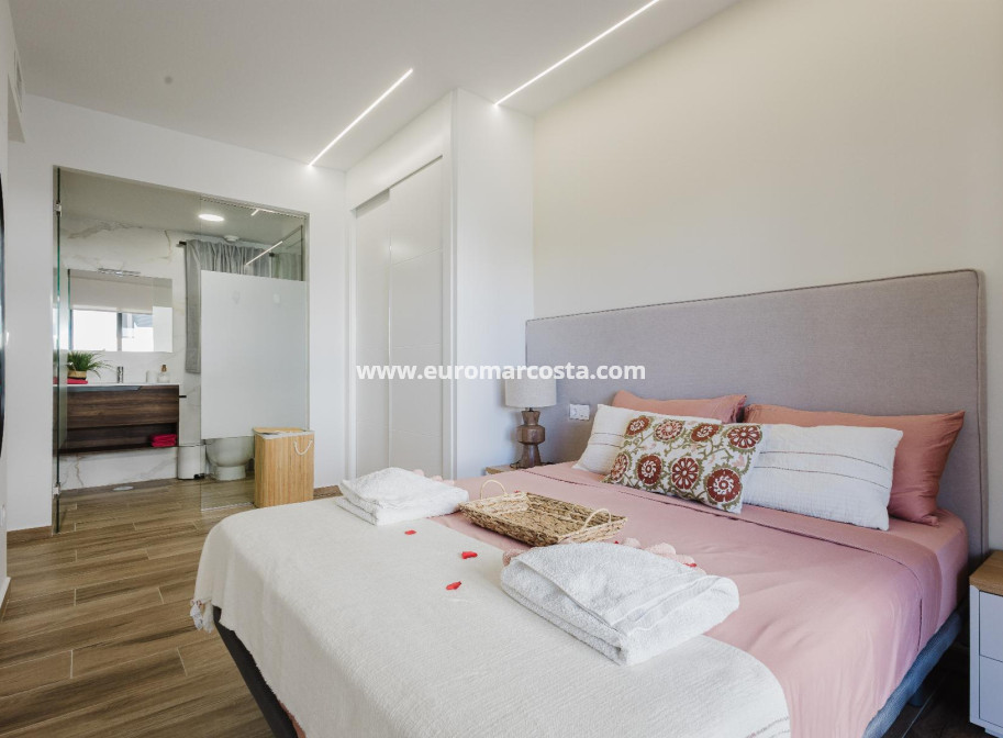 Objekte zum Wiederverkauf - Wohnung - Orihuela Costa - valentino golf III