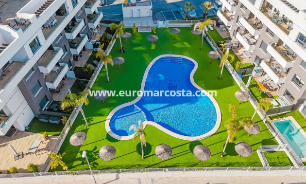 Objekte zum Wiederverkauf - Wohnung - Orihuela Costa - valentino golf III