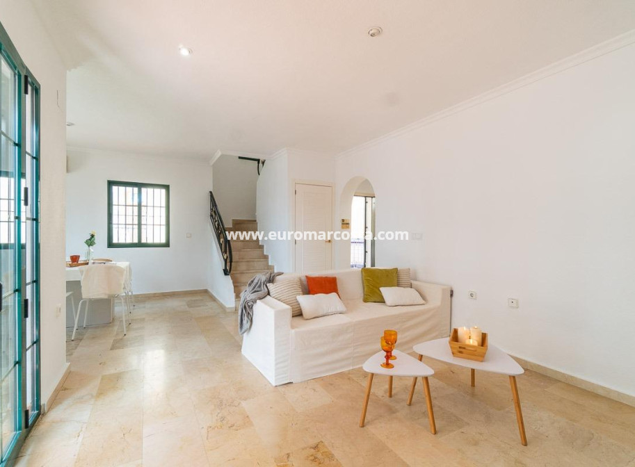 Sale - Villa - Orihuela Costa