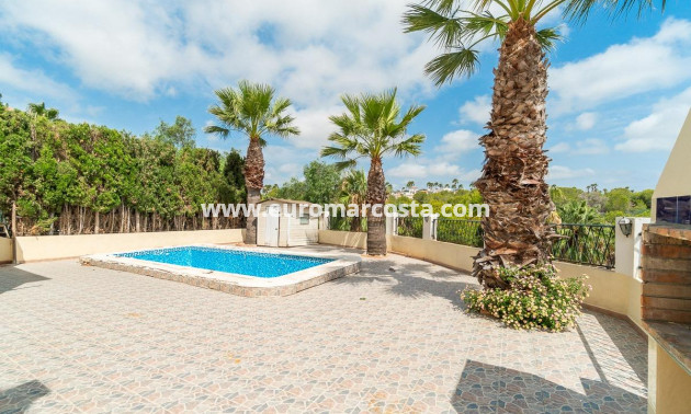 Sale - Villa - Orihuela Costa