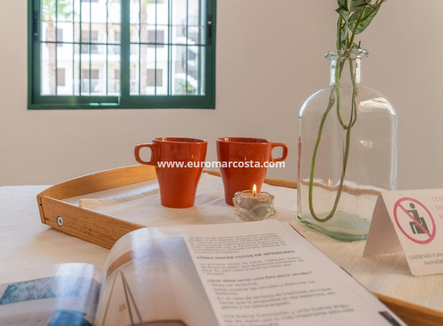 Sale - Villa - Orihuela Costa