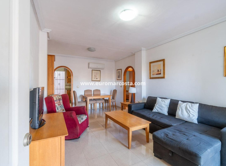 Venta - Apartamento / piso - Orihuela Costa - Lomas de Cabo Roig-Los Dolses