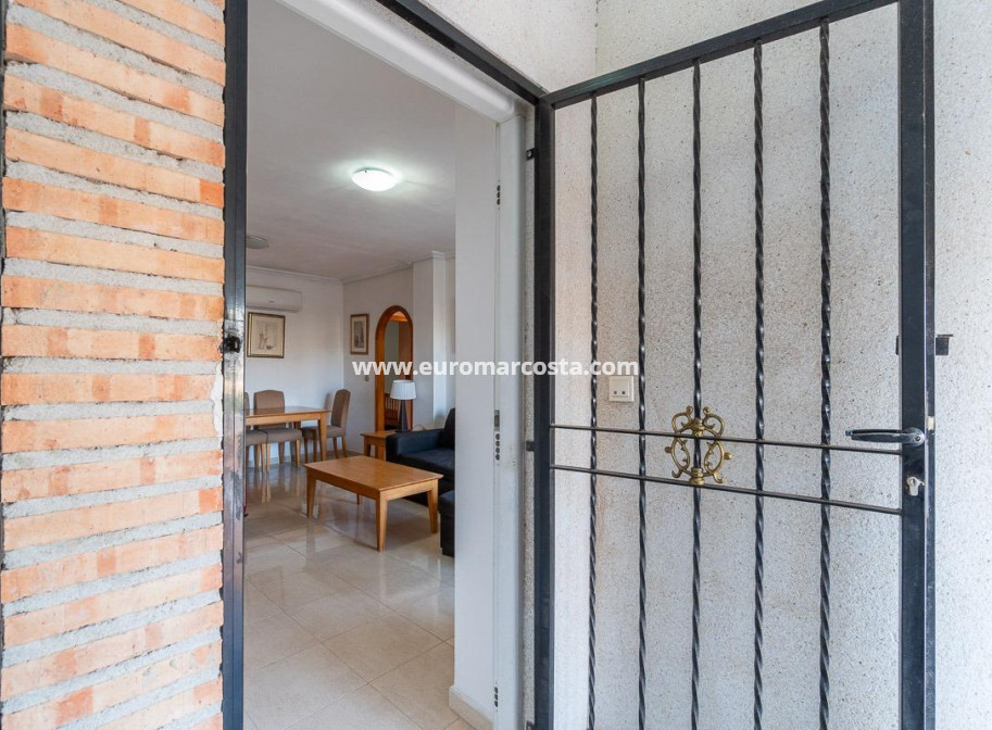 Venta - Apartamento / piso - Orihuela Costa - Lomas de Cabo Roig-Los Dolses
