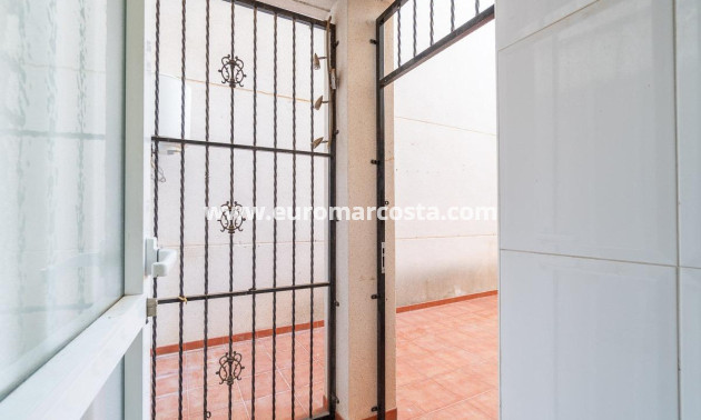 Venta - Apartamento / piso - Orihuela Costa - Lomas de Cabo Roig-Los Dolses