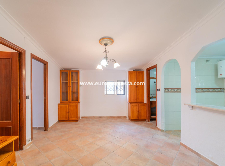 Venta - Villa - Torrevieja - TORREVIEJA