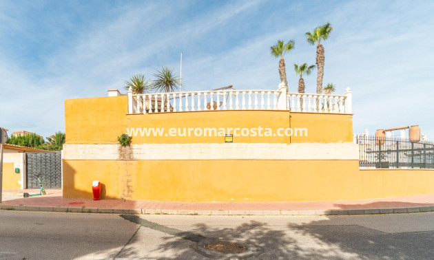 Venta - Villa - Torrevieja - TORREVIEJA