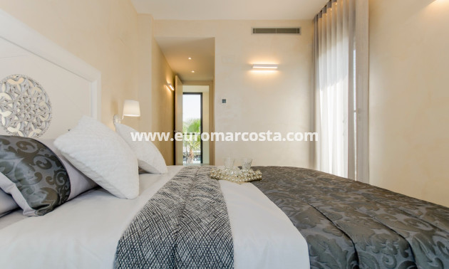 New Build - Villa - Orihuela Costa