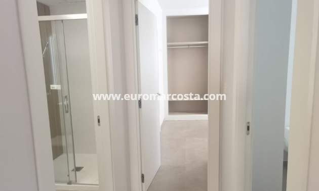 Neubauten - Wohnung - Torrevieja - TORREVIEJA