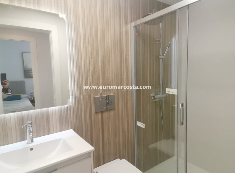 Neubauten - Wohnung - Torrevieja - TORREVIEJA