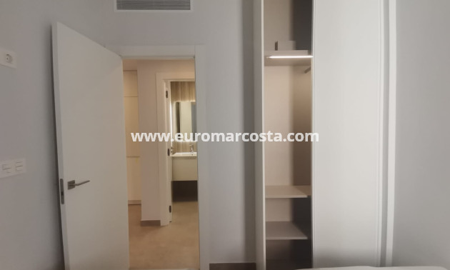 Neubauten - Wohnung - Torrevieja - TORREVIEJA