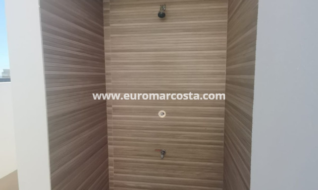 Neubauten - Wohnung - Torrevieja - TORREVIEJA