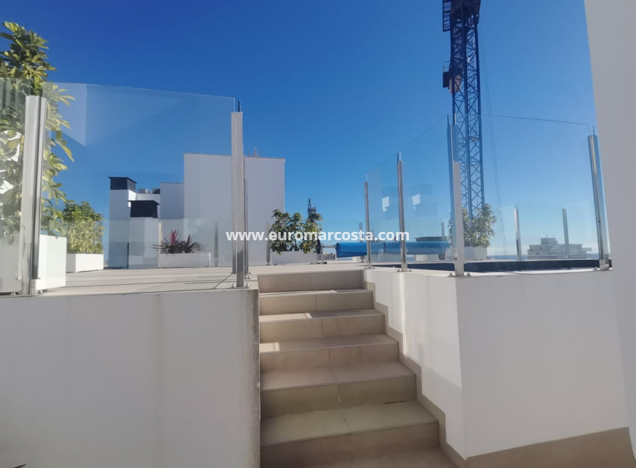 Neubauten - Wohnung - Torrevieja - TORREVIEJA