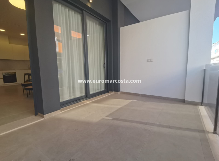 New Build - Apartment / flat - Torrevieja - TORREVIEJA