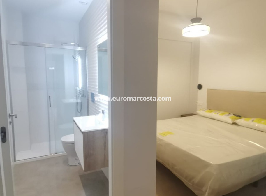 Nueva construcción  - Apartamento / piso - Torrevieja - TORREVIEJA