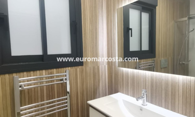 Nueva construcción  - Apartamento / piso - Torrevieja - TORREVIEJA