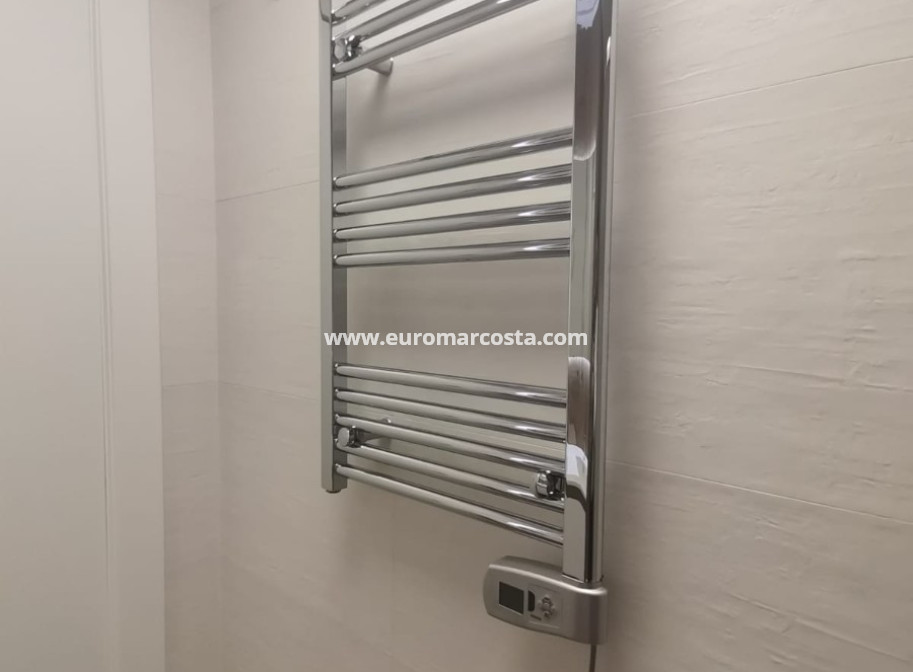 Sale - Apartment / flat - Torrevieja - TORREVIEJA