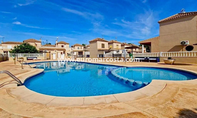 Venta - Adosado - Torrevieja - TORREVIEJA