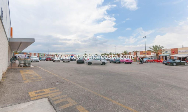 Long time Rental - Commercial - San Fulgencio
