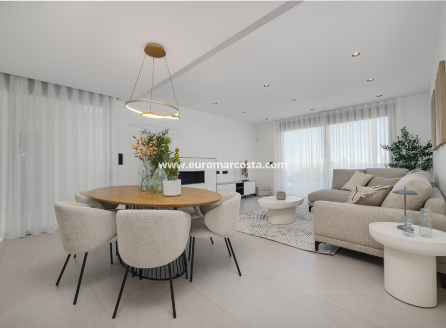 Neubauten - Villa freitstehend - Torrevieja - TORREVIEJA