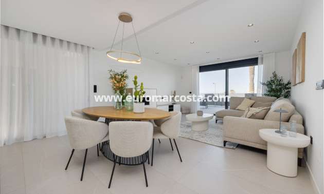 Neubauten - Villa freitstehend - Torrevieja - TORREVIEJA