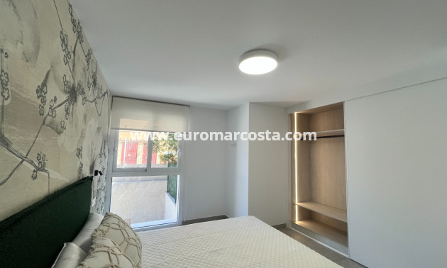 Sale - Apartment / flat - Torrevieja - TORREVIEJA