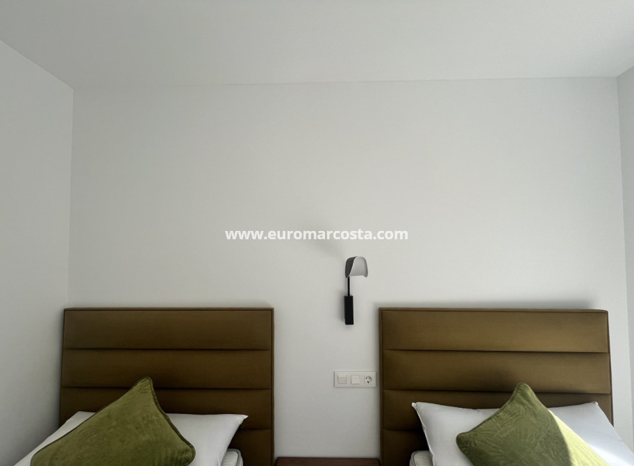 Sale - Apartment / flat - Torrevieja - TORREVIEJA