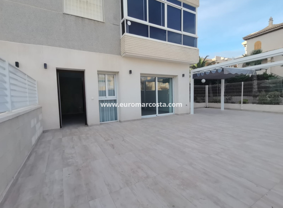 Sale - Apartment / flat - Torrevieja - TORREVIEJA
