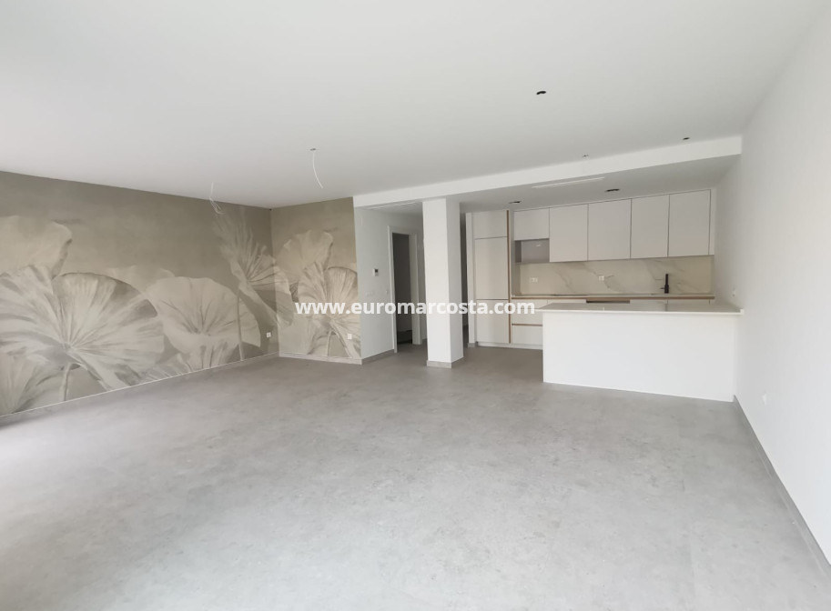 Sale - Apartment / flat - Torrevieja - TORREVIEJA