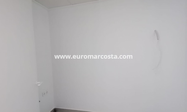 Sale - Apartment / flat - Torrevieja - TORREVIEJA