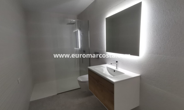 Sale - Apartment / flat - Torrevieja - TORREVIEJA