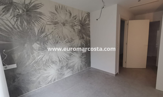 Sale - Apartment / flat - Torrevieja - TORREVIEJA