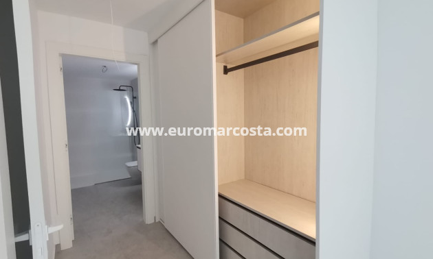 Sale - Apartment / flat - Torrevieja - TORREVIEJA