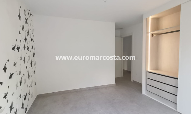 Sale - Apartment / flat - Torrevieja - TORREVIEJA
